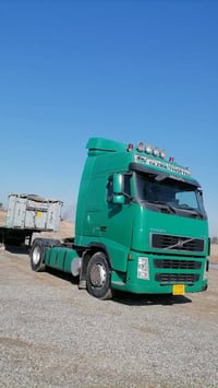 فولفو • موديل 2004 • موتور 460