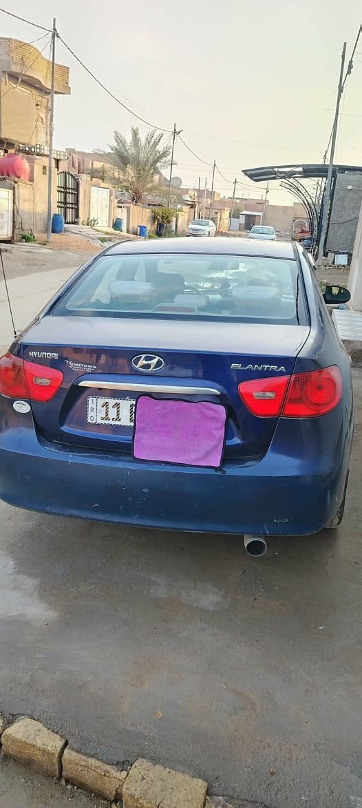 يالله النترا ٢٠٠٧ رقم نكليزي بغداد بسمي أمريكي فقط بنيد باب جاملغ أمامي اي دواخل.مابيه مكينه كير حداديه تبريد خير من لله  تخم تاير سعر ٨٥ هاتف***********
