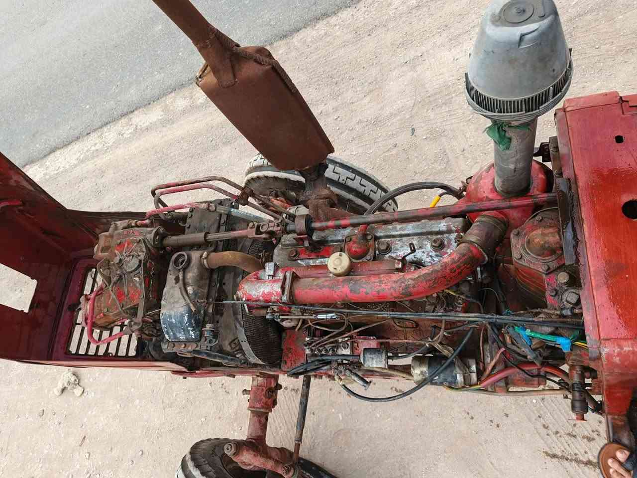 السلام عليكم بلاروس لبيع كير وكسن مكفولات مكينه لا تنقيص ولا تبخير وراها فدان وخرماشه  مكان ناصريه الصلاح لاستفسار ***********
