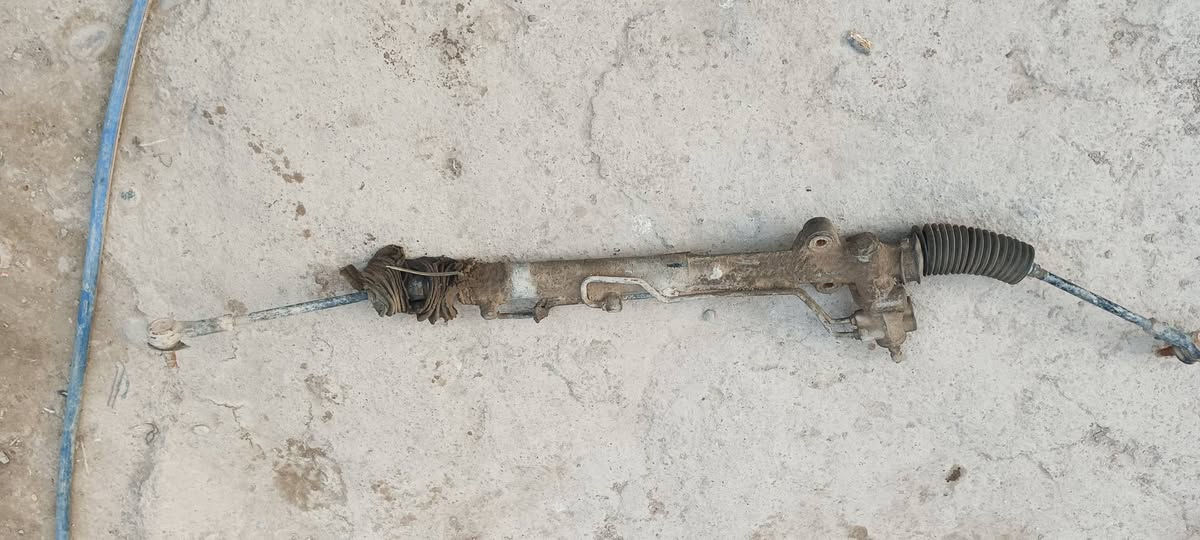 تحويره كامله مال كير واكسن وكاردن 
دكشن بارد مسطره نوزلات هيه ونوزلات 
طبله مستابوشي موديل 95
الكير ميكانيكي محرك ونجي 
والشراي بخدمته كلمن وسعره 
لو شلع يختلف السعر 
***********
