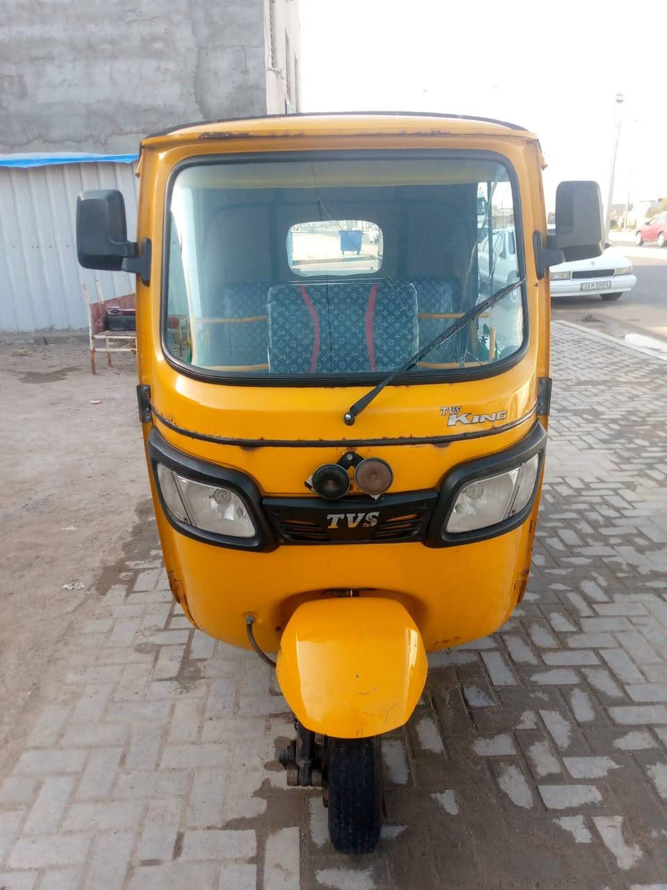 السلام عليكم _ تكتك TVS مؤديل ٢٠ رقم وسنوية بأسمي الرقم عربي _ التكتك شرط الشغل الكهربائيات كلهه شغاله   التكتك بيهه خياس وموضح بالمقطع لاتسألني شنو بيهه مابيهه السعر ٤ ونص وبيهه مجال للشراي والسوك كلشي بيه اكو تكتك ب ٣ ملايين وأكو تكتك ب ١٠ ملايين حسب المؤديل والنظافة
الشراي يتفضل خاص وبخدمته ومازعل من عنده لو يكلي ب ٥٠ الف


**إذا كنت صاحب هذا الإعلان وتريد حذفه لأي سبب، رجاءا أرسل رسالة إلى الدعم الفني**