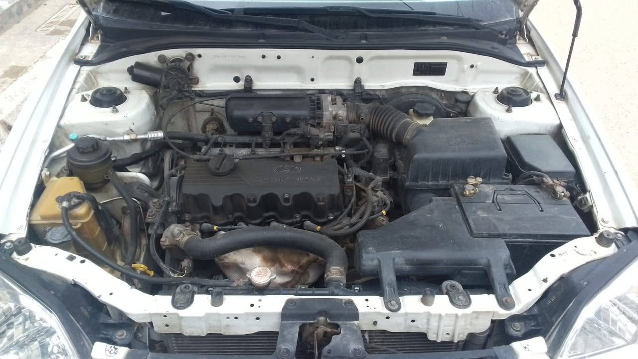 سلام عليكم اكسنت موديل 2004 سياره مصبوغه حزام جماليه رقم دولي جديد سياره تبريد شغال  
رقم سياره موصل سعر 55 وبيهه مجال رقم ***********
