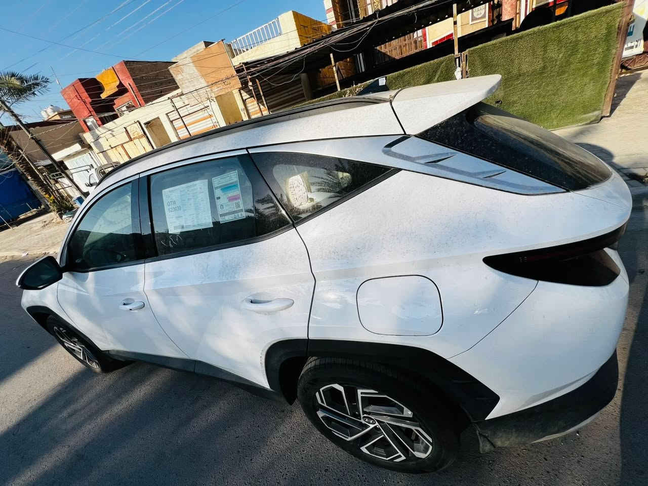 السلام عليكم
توسان 2025 صفر كليو متر زيرو

مواصفات

- بصمة

- تشغيل عن بعد

- جنطة كهرباء

- شاشة متصلة

- كراسي كهرباء + تبريد

-بعد هواي مواصفات ما ذكرتهن

السعر /227 ورقة فقط

مرقم كامل بغداد تستلم حتى اجور التحويل عليه مدفوعة 

ملاحظة سعرها بالمعارض 235 ماعدا الدلالية واجور التحويل
العنوان بغداد حي الإعلام 
                                                         رقم الفون ***********

***********
