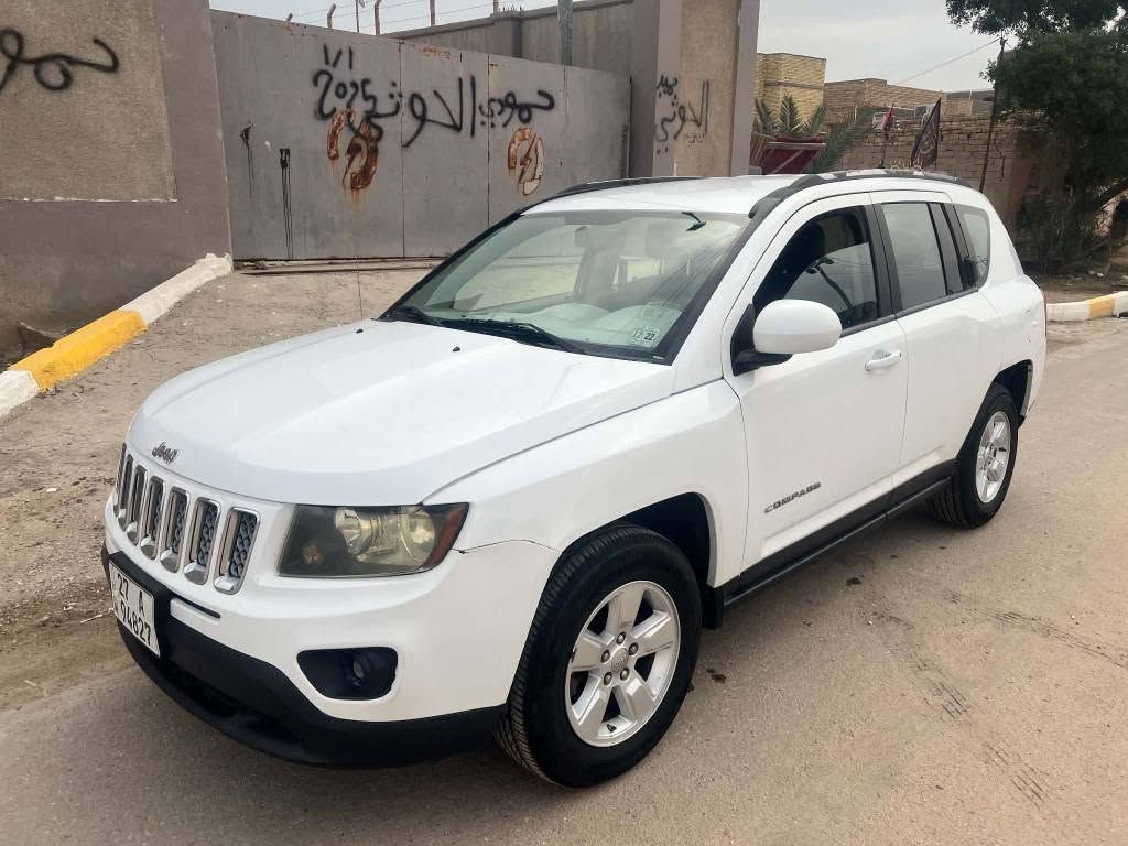 جيب كومباس 2017 فئة لاتيود
كير ومحرك كفالة 
تبريدها شغال ثلج
سعرها 105 بيها مجال
رقم دولي ذي قار سنويتها 2029
ماشية 90 الف ميل
ضربتها مدكر وباب
مكانها ناصريه فضليه
0788 254 4388 ناصرية, ذي قار

