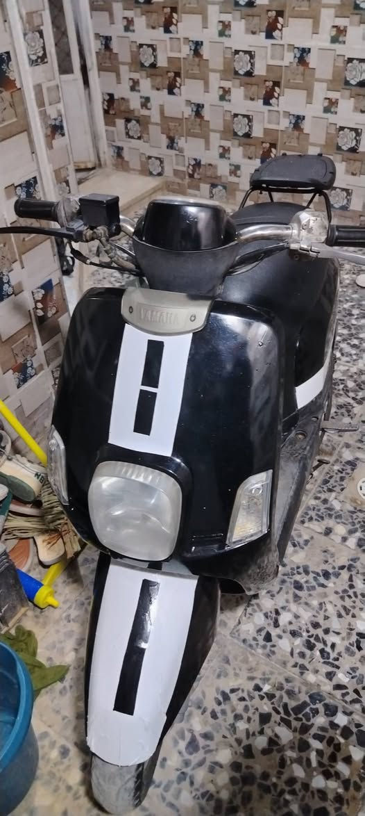 بوليس كله بلادي نكره سلف هندر كله شغال بلادي 
مكان بغداد بلدياات سعرها. 600 وبيها مجال حك جيه رقمي وتساب ***********
