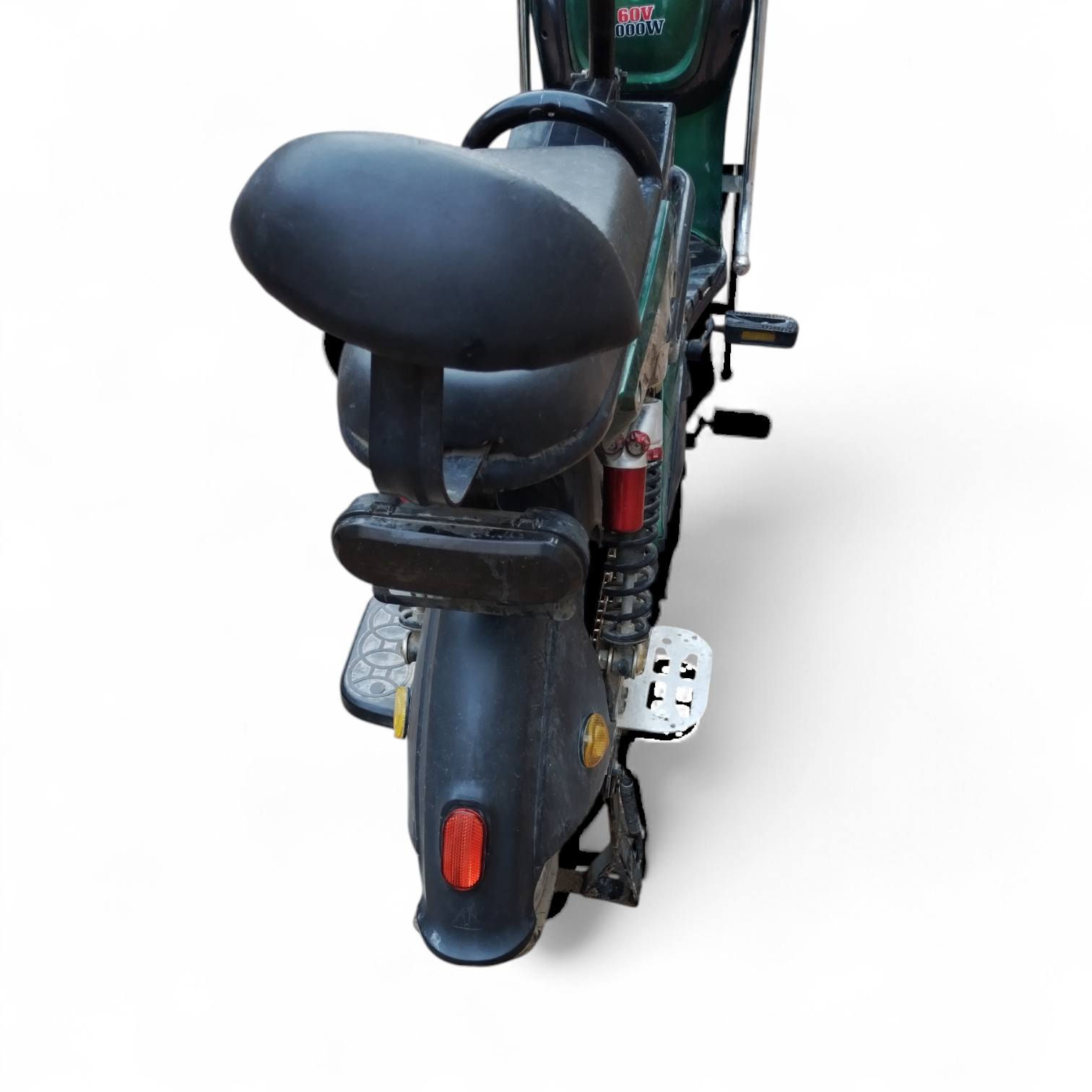 السلام عليكم
دراجة شحن 5 بطاريات #للبيع
بطاريتها ضعيفة


**إذا كنت صاحب هذا الإعلان وتريد حذفه لأي سبب، رجاءا أرسل رسالة إلى الدعم الفني**