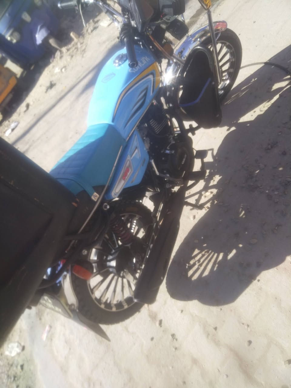 سلام عليكم دراجه ايراني موديل ٢٥ دراجه زيروو واحد على واحد اوراق كامله سعر ٩٠٠ وبيهى مجال مكان بغداد الشعله
***********
