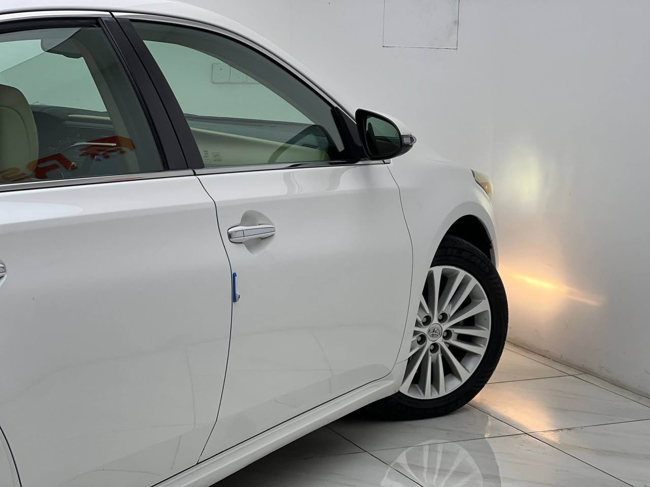 Toyota Avalon 2013
 تويوتا افلون ٢٠١٣ وارد خلیجي 
مواصفات لمتد (فتحة سقف-مقاعد تدفئة و تبريد-شاشة و کامیرة )

مكينة ٦سلندر حجم ٣.٥لتر تنفس طبيعي
ماشية 124,000 کیلومتر و بحالة ممتازة 

ضرر السيارة مکان الرقم في الصندوق صبغ   بدون دواخل و ايرباكات السیارة جدا نظیفة 

السيارة رقم دهوك  
مكفولة من كير و محرك و كهربائيات

و ب سعر(195$) ورقة و بيها مجال للطيبين

مكان السيارة

دهوك -معرض ارشف R-Shev
رقم51 من معارض التيرمينال 

***********
*********** دهوك, العراق
