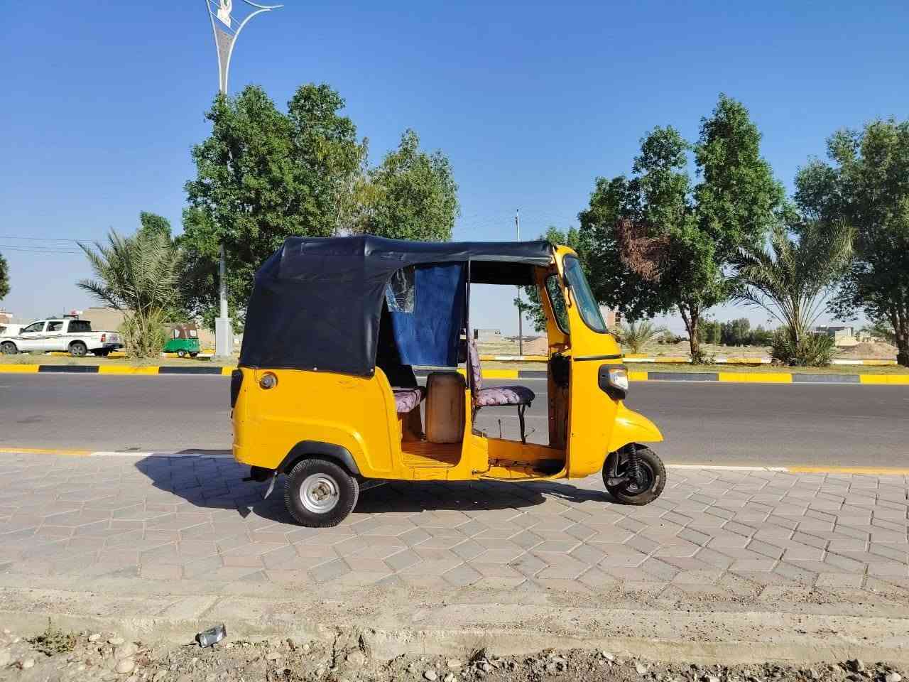 السلام عليكم تكتك بياجو موديل ٢٠ شهر ١١  محرك بلادي تكتك بيهه ضربه بالصفحه ومصلحه ومكينه يرادله يطقات فقط تكتك أوراق أصوليه شرط الترقيم السعر مليونين وبيهه مجال بسيط للاستفسار الاتصال على الرقم *********** أو مراسله علا الخاص مكاني ديالى بلدروز
