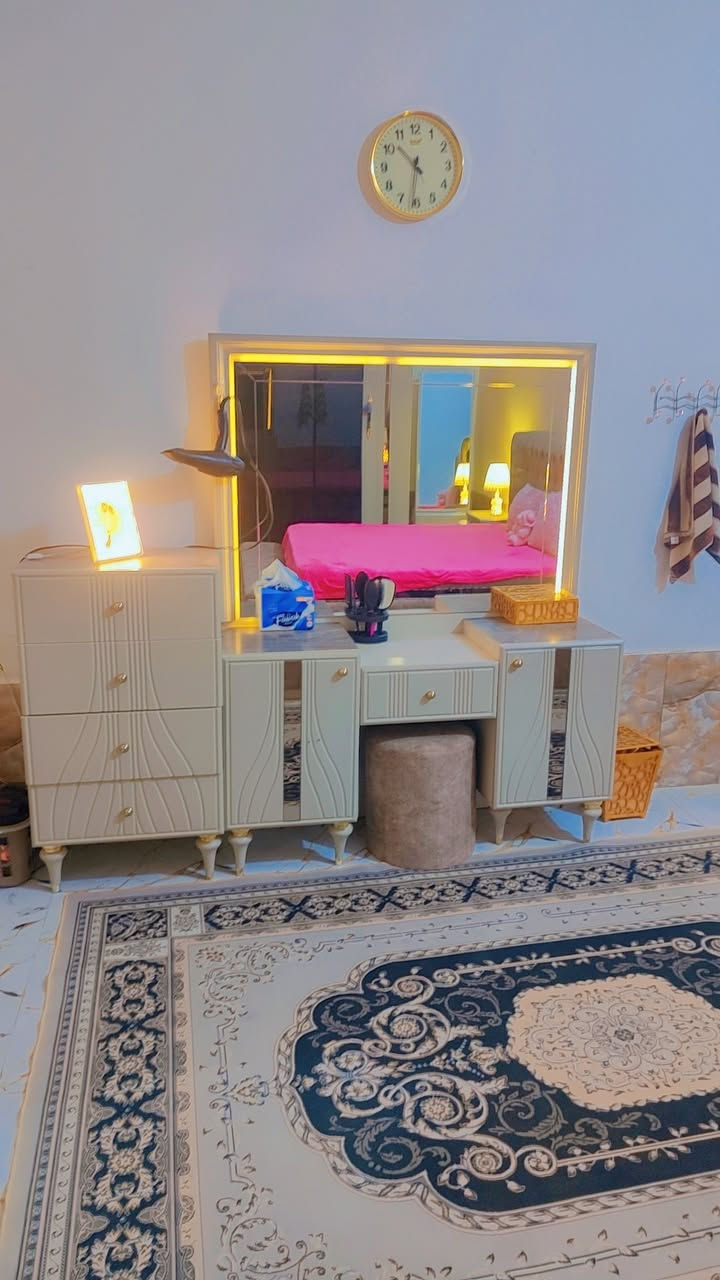 للبيع ***********
نضيفه كلش
