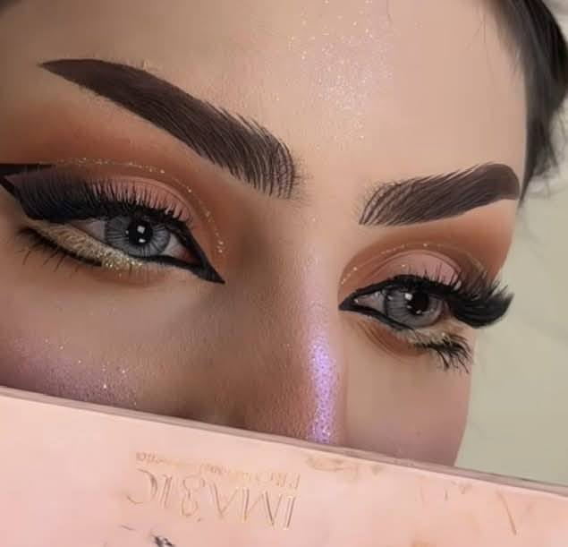 ميش مع تسريح ومعالج العنوان الخطيب الزراعي شارع المولد الحمره بالقرب من أسواق ام علاء صالون الملكه مقابيل صيدليه حيدر جواد تواصل وتساب ***********
