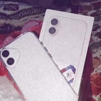 آيفون ١٦ بلس • ١٢٨ • قفل