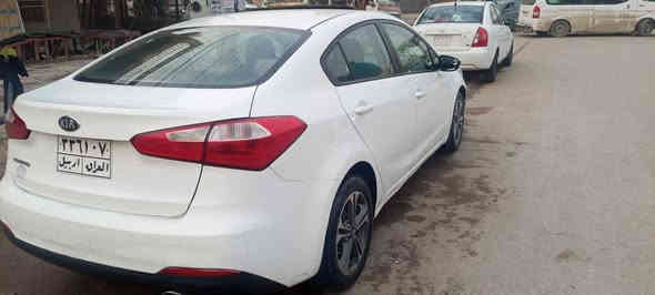 سيراتو موديل 2014 خليجي محرك 1600 دوش
بيها ٥ قطع رش بدون معجون 
السيارة فتحة سلايت إشارة بالمري سويت شخاطة  
محرك مكفول رقم شمالي تحويل أو وكالة
السعر 100$
***********
