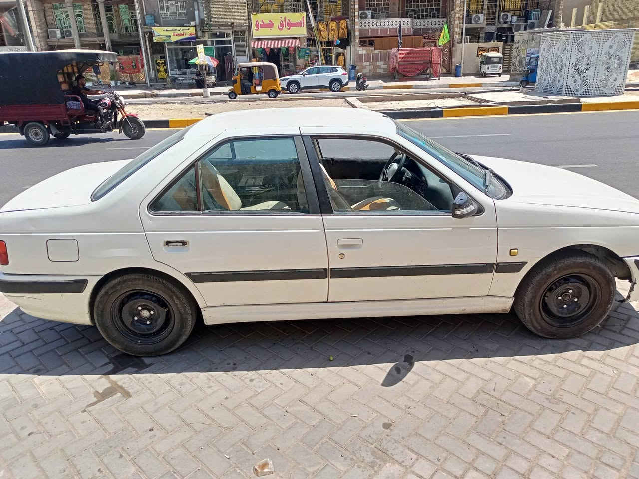 بيجو بارص موديل 2013 بغداد 
خصوصي باسمي رقم جديد سنويه لحد 2030
كير مكينه حداديه كهربائيات كله جديد ومكفول سيارة مصروف عليه كل جديد
بس بارد صغير بصندوق يم رقم ماشر علي
سيارة نضيفه كلش 
العنوان مدينة الصدر 
رقم الهاتف‏‪***********‬‏
