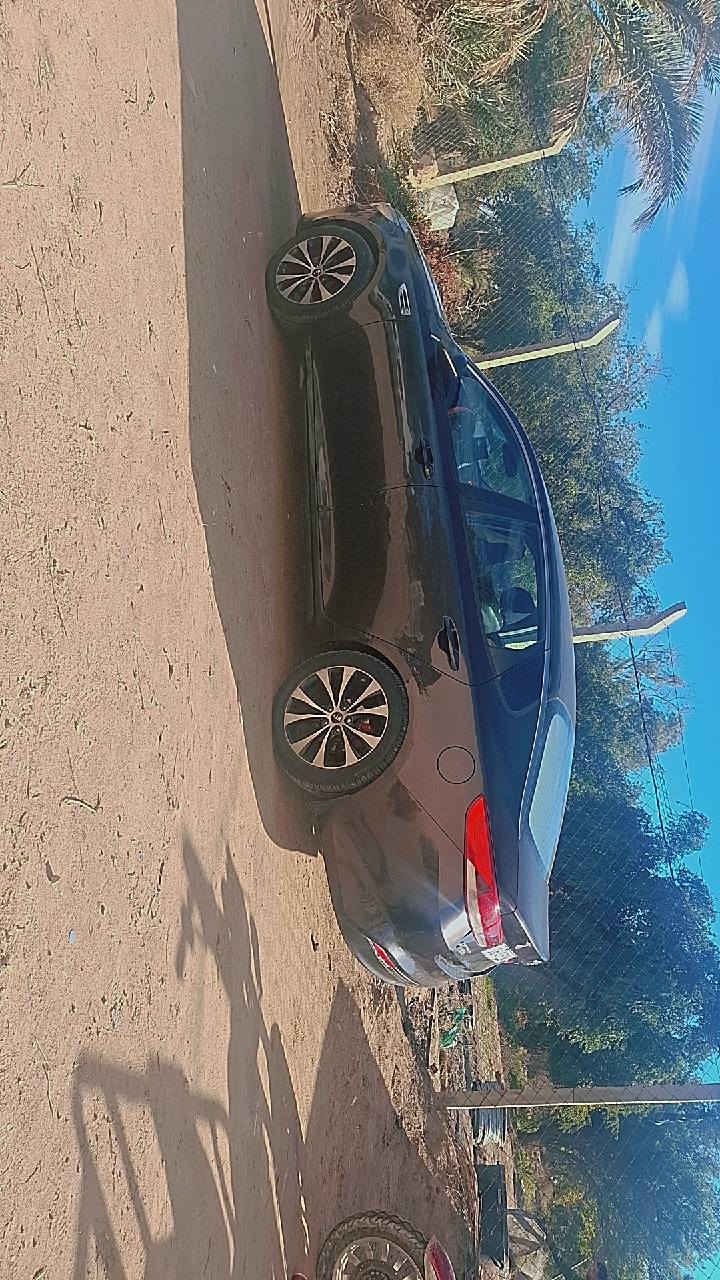 سياره للبيع كيا أوبتيما خليجي 2017 خليجي
• المحرك: 2000 سي سي
ماشيه141 باسمي غير مكفوله 
 صار شهرين م̷ـــِْن  ستلمت ارقام وسنويه
 السيارة جاهزة ما بيها أي نقص 135
مكانهه الدوانيه قضاء الشاميه 
***********
