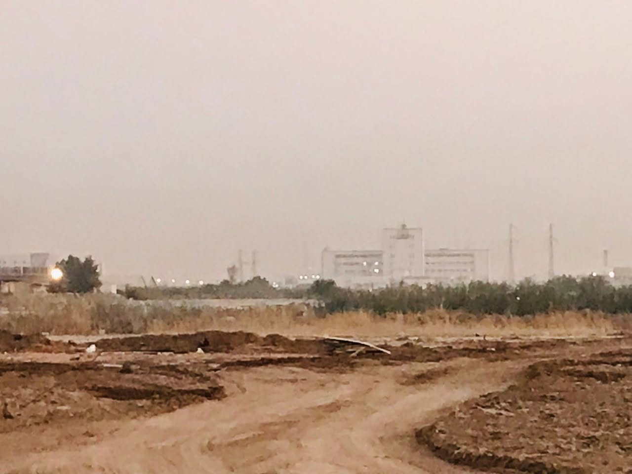 السلام عليكم

يتوفر قطعه توزيعه الصحفين /🚩

✅المساحة 200 متر /

✅رقم القطعه ٩٦٤ / ↕️

✅السعر 115 بيه مجال بصيط / 💸

✅موقع مميز / ✨

✅العنوان على شارع الدغاره / 🚗 

✅رابع قطعه عن الشارع الرئيسي / 🚦

مقابيل العمارات السكنية الجديده جبل عامل /🏢

✅مراجعة مكتب قصر الباشا للعقار /🚩

✅العنوان المكتب شارع أسواق طيبه /🚩
✅مجاور أسواق دجله /🪙

✅يرجاء مراسلة الصفحه💻 او /

✅الاتصال على الرقام التاليه /☎️📞

✅ ( *********** )  👉 📞

✅ ( *********** )  👉 📞
