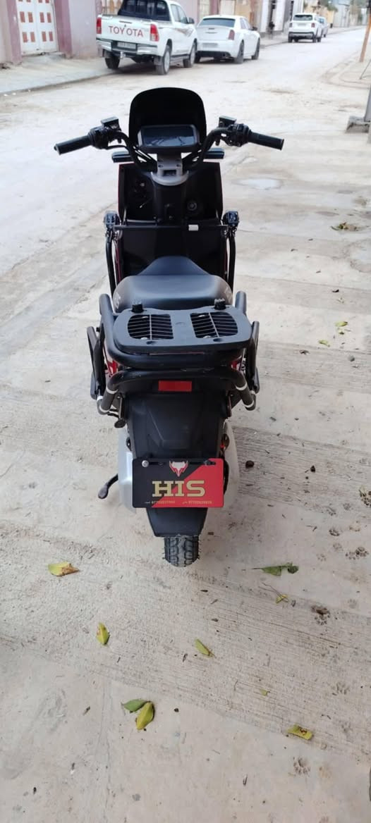 دراجة نظيفه البيع
سعره خاص ***********
