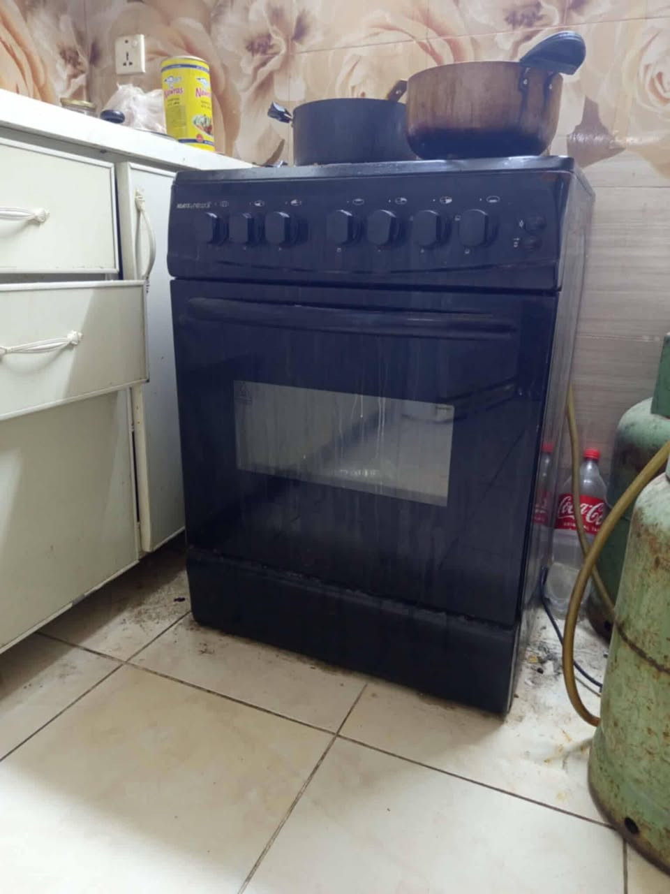 ئهزم شاانه بوفروشتن هيچ عه يبيان نيه موشته ريت وه ره مه سج له هه ولير
غراض للبيع كلتو نضيف مابيهم اي عيب مكان اربيل اذا.كنت مشتري تعال خاص


**إذا كنت صاحب هذا الإعلان وتريد حذفه لأي سبب، رجاءا أرسل رسالة إلى الدعم الفني**