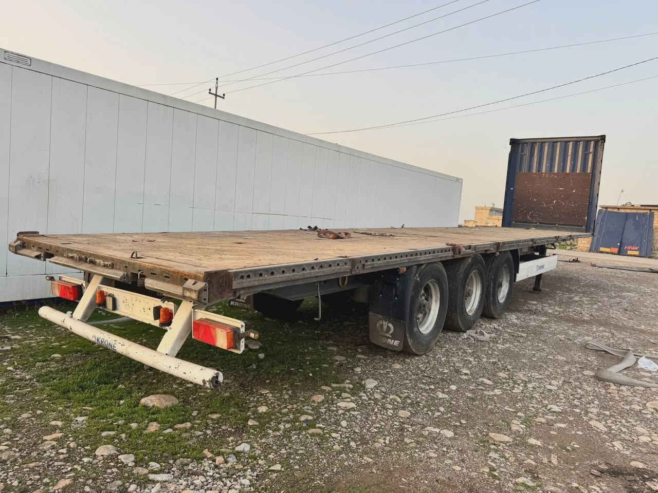فلات کرۆن ٢٠٠٧
دنگیر بەنس ئیکۆ پڵەس
تایەی نیو عومرە
علوج

نرخ ٦٠ گاڵە
***********
***********
