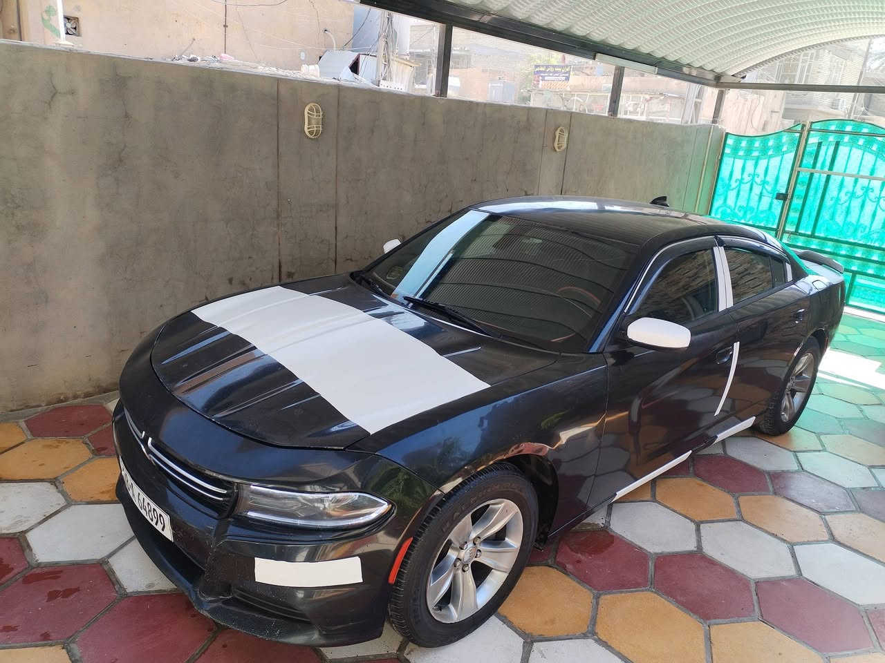 للبيع جارجر فئه Sxt موديل 2017 بشرط لامعلايه ولامرمزه رقم نجف نكليزي سنويه جديده السياره مصبوغه عام بيه شكم قطعه بلاديه بس ابيع عام حادثها موضح بصور فقط بامريكا بلعراق مابيه اي ضربه طبعآ مكفوله من الكص وتبديل ودواخلها مابيه صبغ مكينه ٣٦٠٠ كير طياره ٨نمر مكفولات  صدر امامي خلفي صارله ٤٠ يوم من بدلته تبريد ثلج وتخم تاير جديد والسياره جاهزه كلشي ماناقصها وسعرها ١٣١ ورقه واي استفسار *********** مكانها بغداد.
