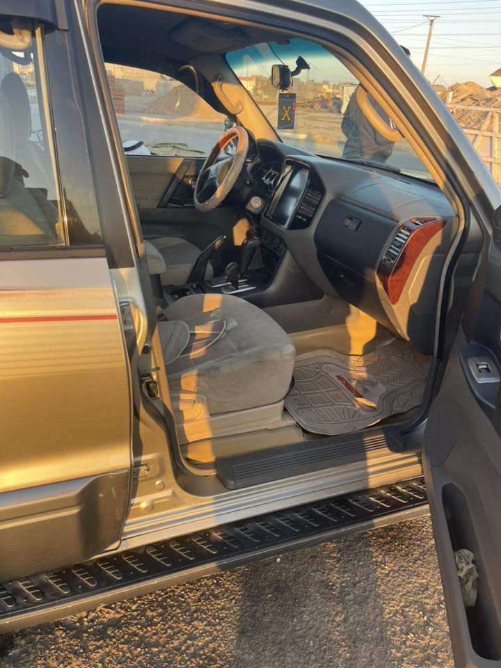 سياره للبيع باجيرو موديل 2004سبعه راكب تبريد قطعتين رقم سياره بغداد مكفوله من الضربه المكان ديالى بعقوبه سعر 80ورقه يرهم مراوس حسب القناعه استفسار اكثر الاتصال ع الرقم ***********
