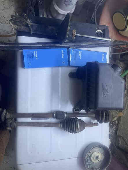 سلام عليكم غراض مال فيرنه  شوته اصليه مال تفصيخ ترايش خلفيات خارجيات دبل اصلي اوذني باقي الغراض كلمن اوسعره مكاني بغداد الرستميه هاذ رقمي ***********
