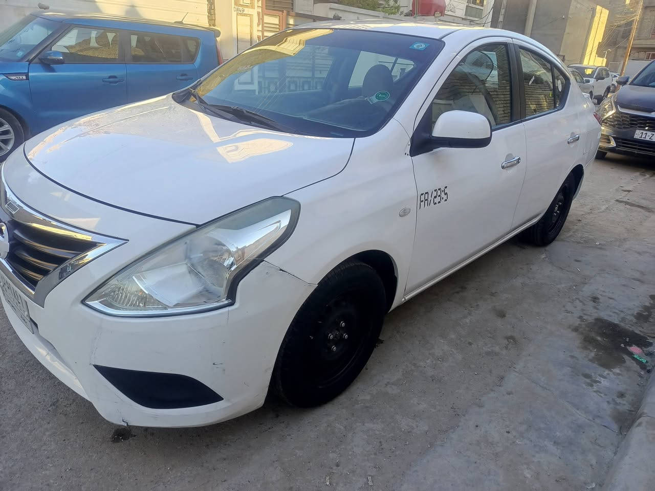 السلام عليكم من رخصه الادمن نيسان سني هندي بليته زركه بيع فقط شرط التحويل موديل ٢٠٢١ مبدل جاملغ سايق بدون وصبغ شويه بلباب اثر خطه بسيطه  بدون دواخل صفاحها كلش حلوه لارصعات ولاشخوط ولابارد كير مكينه تبريد تدفئه كفاله
كلشي بيها جاهز رقم بغداد تحويل مباشر مكانها بغداد الدوره السعر ١٠٢ بيها مجال للشراي  للاستفسار اكثر الاتصال علرقم ***********
