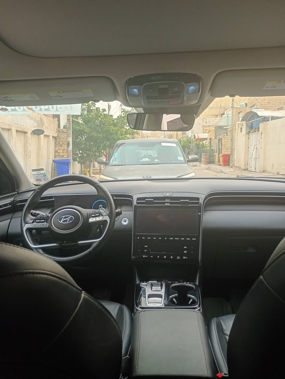 توسان موديل 2024 مامرقم فول السيارة 1/1 تدفئة تبريد كشنات الامامية  والخلفية كامرة 360 حساسات امامي خلفي فتحة بأنوراما گير دكم 3 وضعيات قيادة إشارة يمنى ويسرى كامرة  وبعد بيها مواصفات ال سعر 200


**إذا كنت صاحب هذا الإعلان وتريد حذفه لأي سبب، رجاءا أرسل رسالة إلى الدعم الفني**