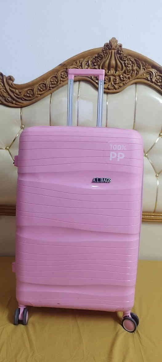 سلام عليكم 
جنطة لبيع مال سفر 
مكان المجر الكبير 
بسعر مناسب 
رقم الهاتف‪ ‏  ‪***********
