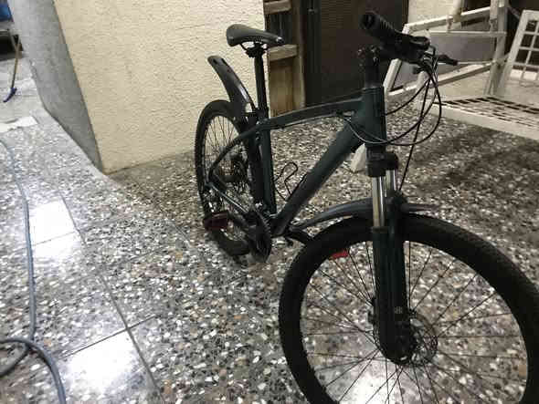 السلام عليكم بايسكل BMW للبيع 9 كير ب3 البايسكل ألمنيوم مابي أي نقوصات السعر 150 ألف وبي مجال بسيط رقم ***********
