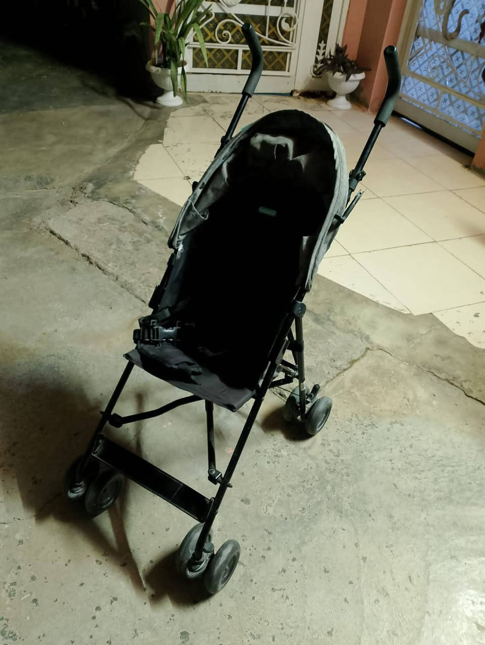 عرباين اطفال
عرباين عدد2
جدد سعر الوحده 25
ثنين45
عنوان الاحمر


**إذا كنت صاحب هذا الإعلان وتريد حذفه لأي سبب، رجاءا أرسل رسالة إلى الدعم الفني**