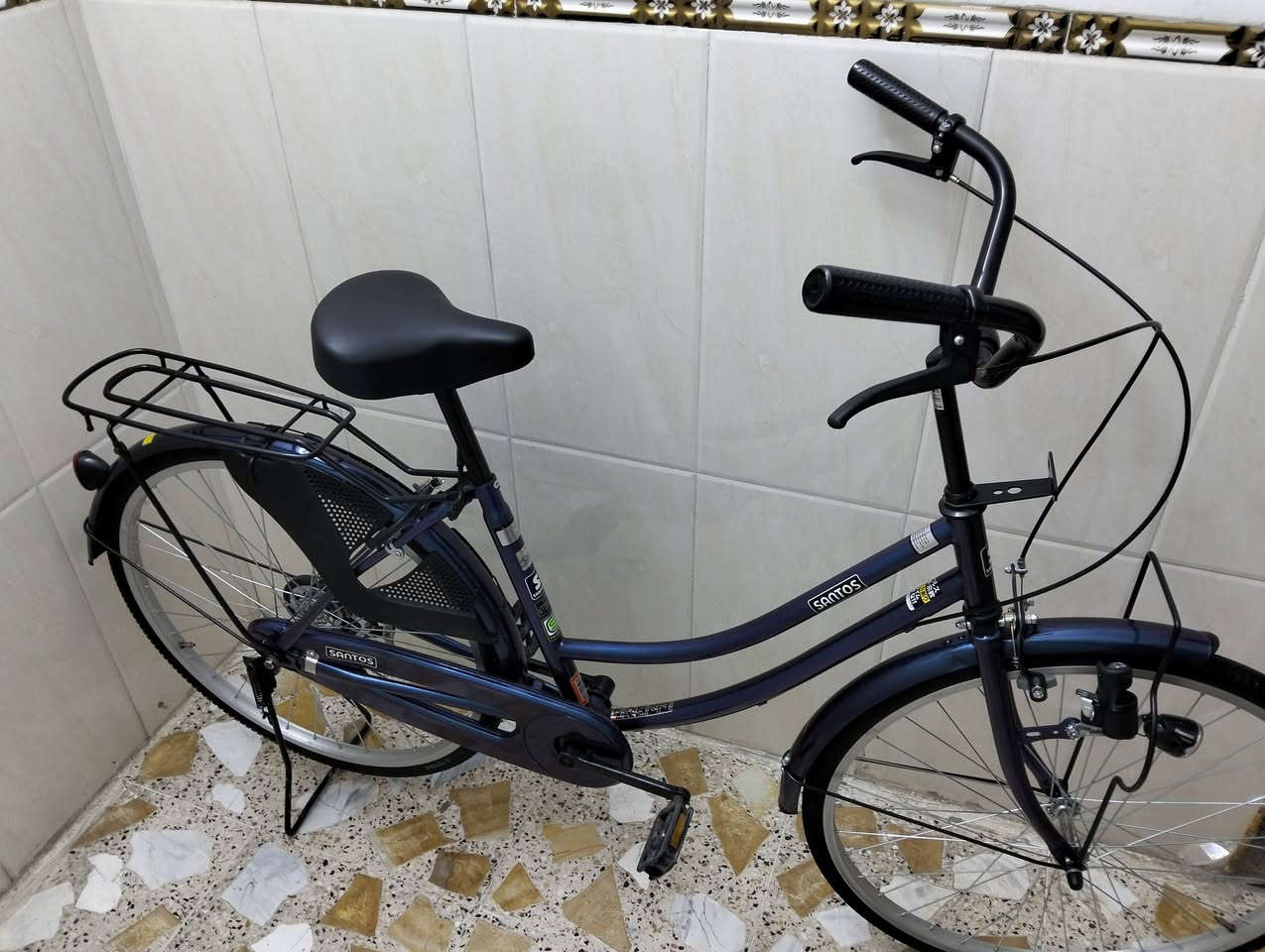 السلام عليكم  

يوجد بايك  بناتي ياباني  

شركة سانتوس 

النضافة 100/95  

يشتغل 3 الوان

حجم 26

بايسكل اخو الجديد
 
 موديل 2021   

كلوب شغال

مكان بغداد الحبيبيه قرب  حسينية شهداء شمر 
 
سعر 165 بي مجال لل شراي


**إذا كنت صاحب هذا الإعلان وتريد حذفه لأي سبب، رجاءا أرسل رسالة إلى الدعم الفني**