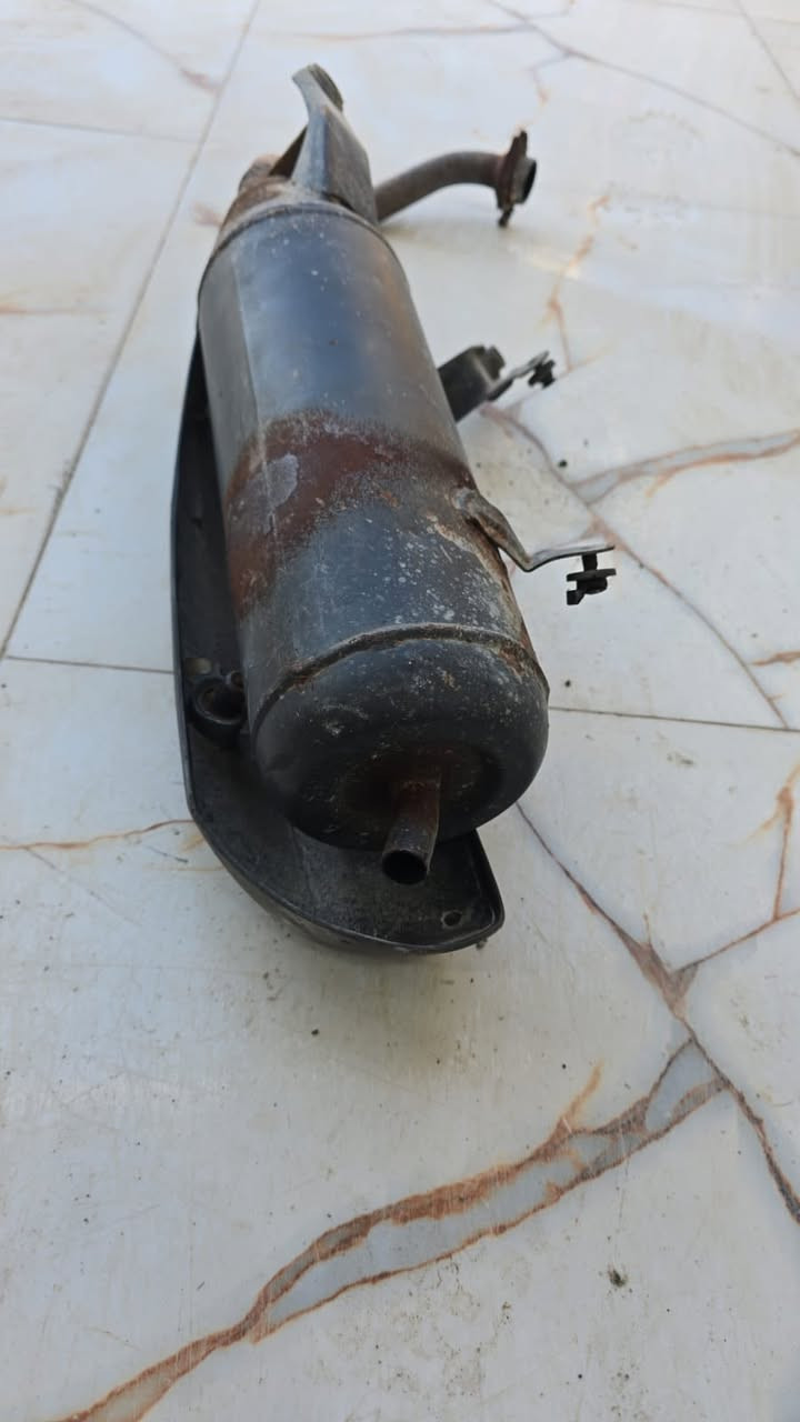 سلام عليكم كزوز كاتم بلاد للبيع كزوز نضيف  السعر30وبي مجال ***********
