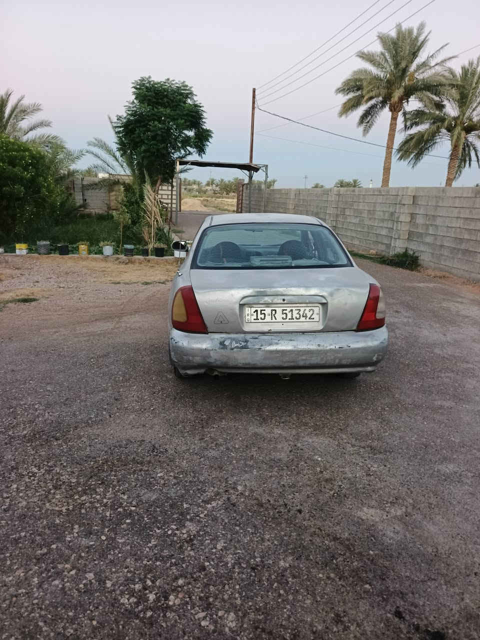 الرمادي 
دايو نوبرا ١٩٩٧  
محرك وكير جديد تبريد شغال وكهربائيات واشاير شغاله تخم تاير، سنويه ورقم دولي جديد تحويل ثاني يوم والكشر شوف العين 
سعر 23 
***********
