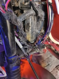 دراجه بوكسر موديل 23 مجفته رايده ب2100 وبيه مجال بسيط التفيده يراسلني ...