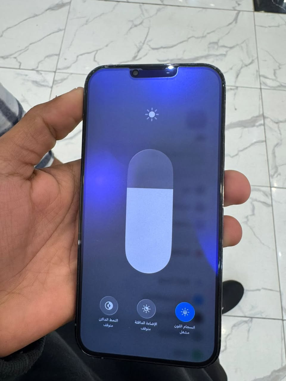 السلام عليكم ايفون ١٣ ابرو ماكس بطاريه٨٤ ذاكره ٢٥٦ جهاز مامفتوح ولامصلح بس الفطر الي بال ضهر فقط سعر ٦٥٠ تواصل ***********الجهاز ماستر
