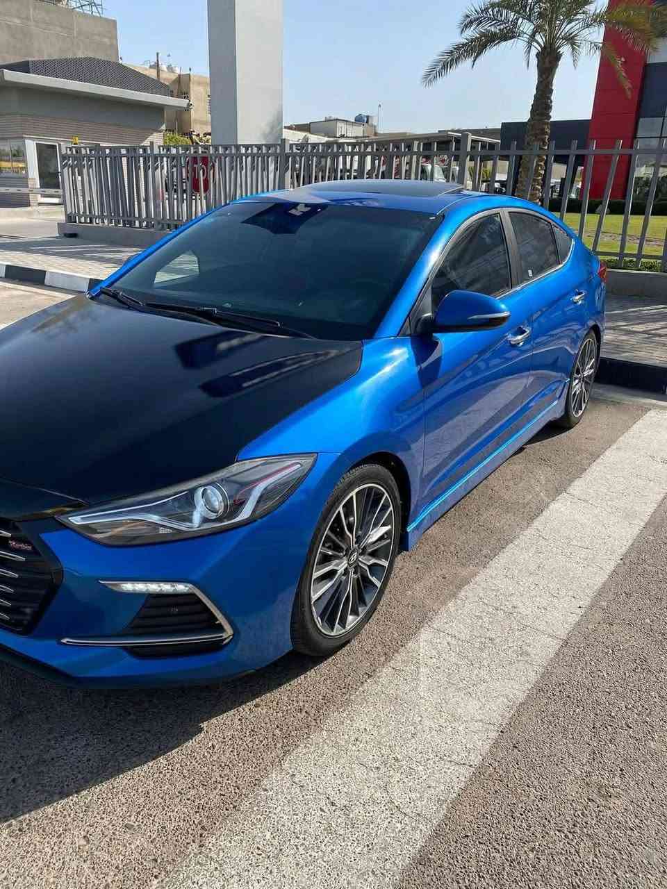 نوع السيارة  : النترا سبورت 
سنة الصنع : 2017

فئة السيارة : سبورت 

عداد المسافة : 110 ميل

اللون : ازرق 

عدد الاسطوانات : 4 سلندر تيربو

حجم المكينة : 1.6T

السيارة فول فول مواصفات

 بانزين كله سوبر و دهن اصلي 

السياره جاهزه و كلش قويه و بالحقيقه احلى

رقم بغداد

وارد السيارة : كوري وارد امريكي
رقم الهاتف : ***********-0772609900
المكان بغداد او بابل
