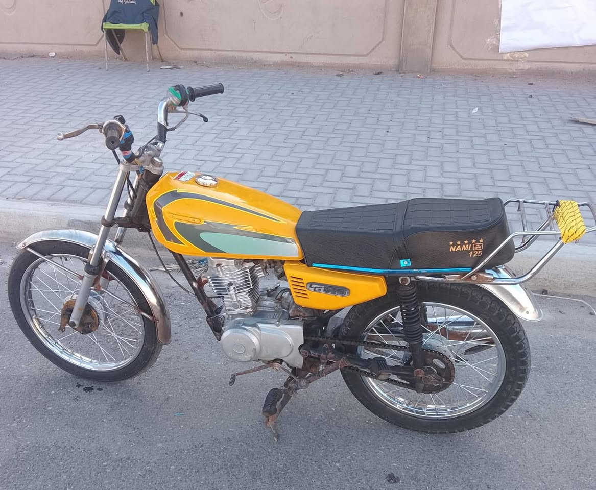 دراجه أوراق موديل 2015 للبيع مكلف بلنشر اتصلو على رقم فقط بي واتساب***********
