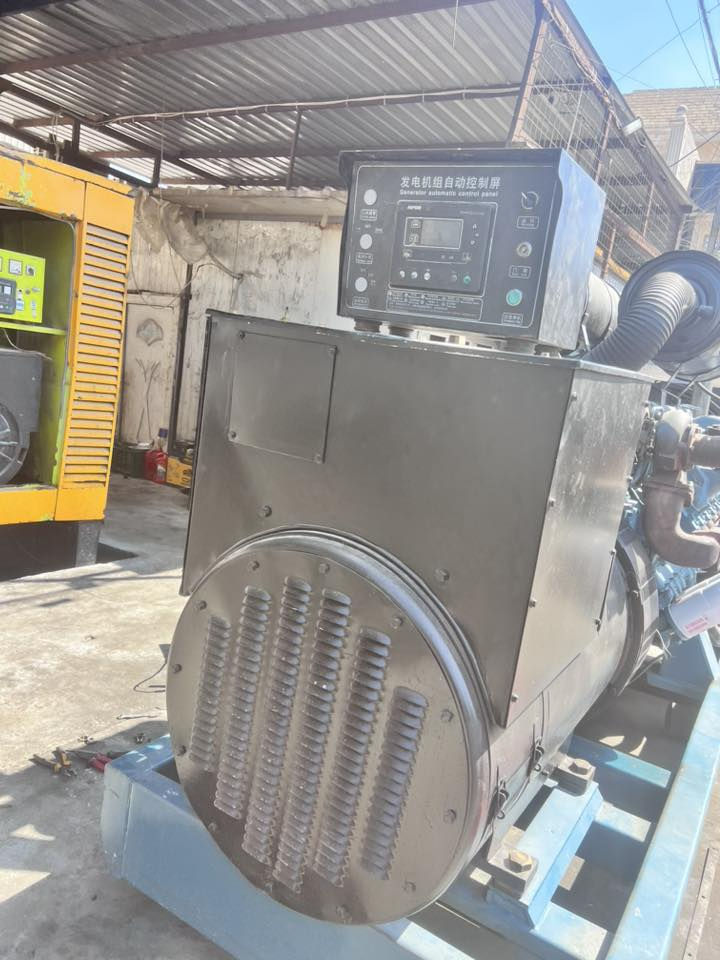 دايو12 بم كهرباي  بلادي
توليد650 كيفي بلادي 

لمولدشرط لحمل1500 

بغداد ***********

***********
