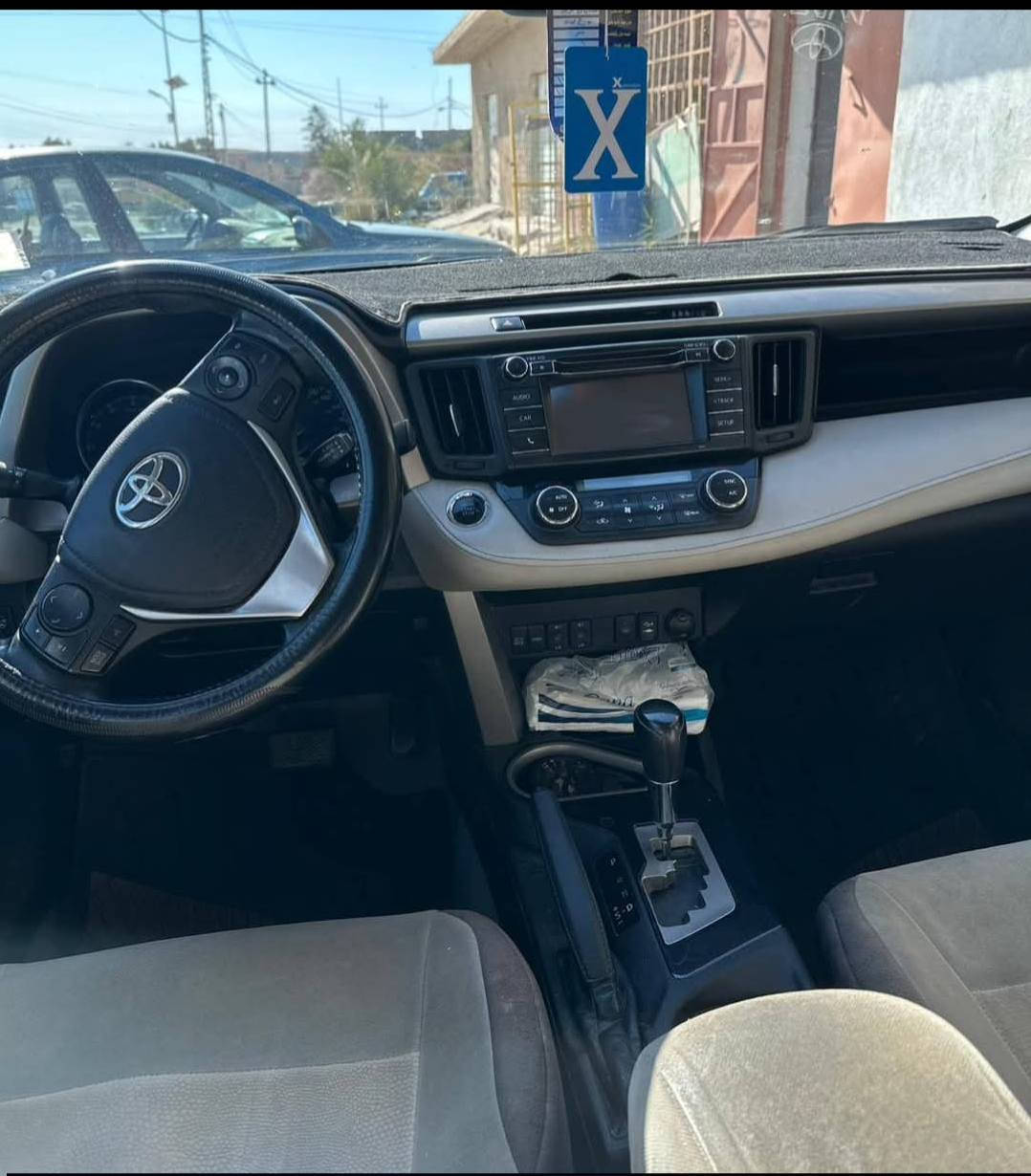 السلام عليكم
سياره تيوتا (RAV4) موديل 2018 فول مواصفات كشنات كهرباء صندوك كهرباء  بصمه رادار  لون سلفر السياره ماشاء الله  جاهزه من كلشي التحويل ثاني يوم  سعرها 19000$  (190 ورقه ) وبيه مجال العنوان الانبار ناحية البغدادي. رقم بغداد 
للاستفسار : ***********
