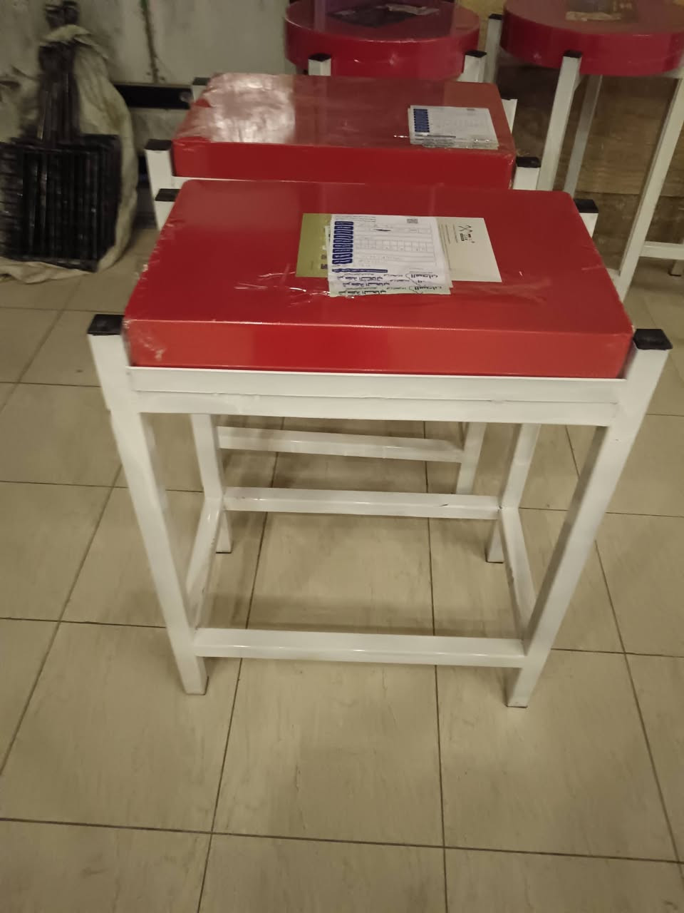 السلام عليكم
كنده بلاستيك مربعه قياس ٦٠ سم في ٤٠ سم
ارتفاع ١٠ سم
كنده بلاستيك مدوره ٥٠ سم في ٥٠ سم
ارتفاع ١٠ سم
المراسله على الخاص او واتساب
***********
تتوفر خدمته توصيل لجميع المحافظات العراق
