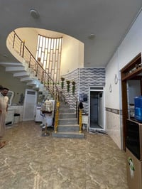 للبيع مشتمل مساحة 200 متر حي الجامعة اربع غرف نوم مص صاله وكراج ومطبخ ...