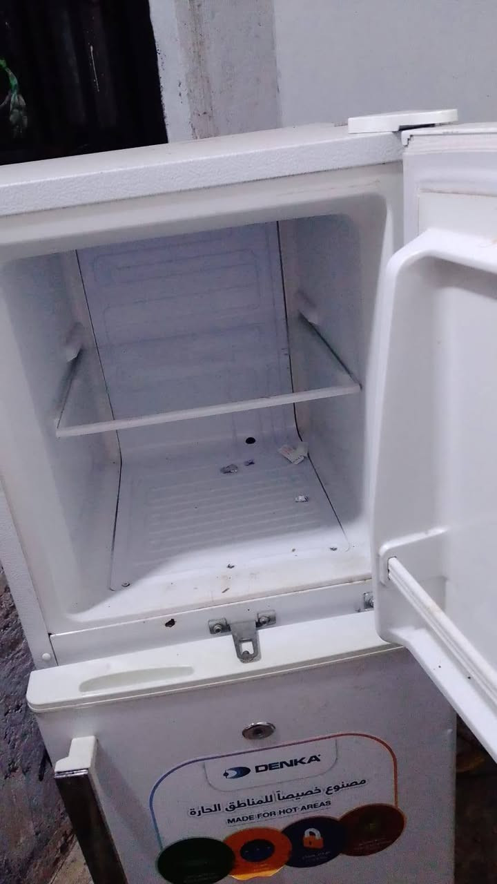 ثلاجه صغيره 9قدم فول نضافه السعر 90وبيه مجال العنوان بغداد مدينه الصدر


**إذا كنت صاحب هذا الإعلان وتريد حذفه لأي سبب، رجاءا أرسل رسالة إلى الدعم الفني**