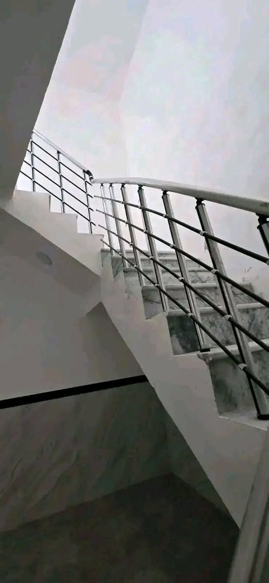 دار البـيـع شيشان لولى  
    المساحــه 100/متر  
بناء جديد    
                طابو صرف 
 جاهز اللسكن    
      
       اللاستفسار على رقم  ***********
