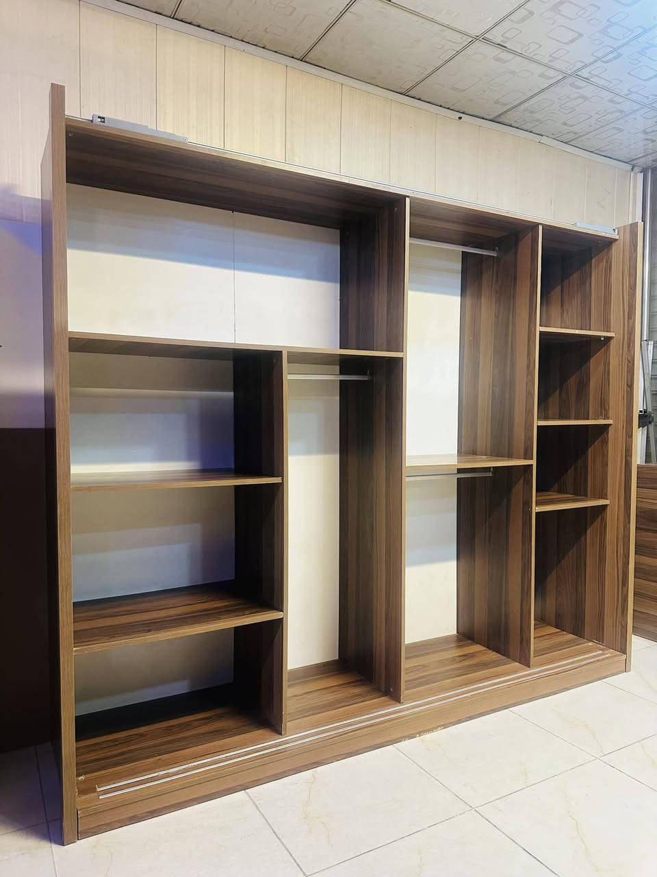 للبيع مع نقل وشد اسعار مناسبة عليها تخفيضات تواصل خاص


**إذا كنت صاحب هذا الإعلان وتريد حذفه لأي سبب، رجاءا أرسل رسالة إلى الدعم الفني**