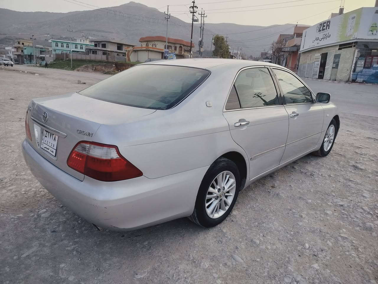 براوه ساج مه له كي 3دوكمه ناوزه رد گيرومه كينه گه وره 
سعر 45
***********
***********
