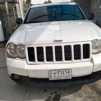 جيب شيروكي 2008 رقم بغداد بيها صبغ قطعتين 07719367350 السعر 120 المكان...
