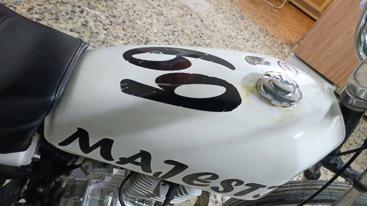 سلام عليكم تانكي وكشن للبيع او مراوس كشن سيدي وتانكي اي لون


**إذا كنت صاحب هذا الإعلان وتريد حذفه لأي سبب، رجاءا أرسل رسالة إلى الدعم الفني**