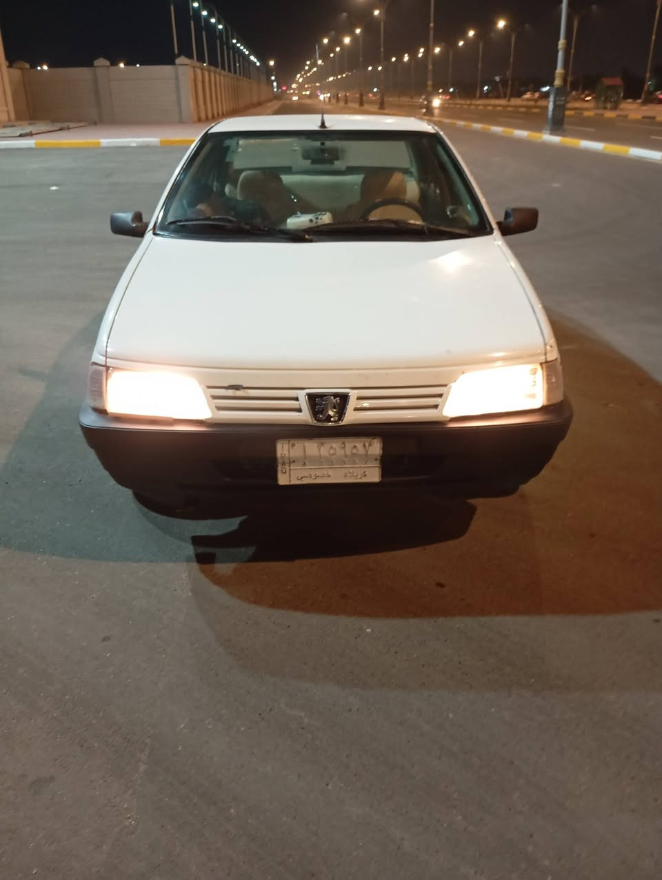 السلام عليكم بيجو روا رقم كربلاء ورعيها كربلاء سياره لا ضربه ولا صبغ بس الكير الثاني يفلت تبريد ثلج السياره نضيفه مشط جديد دبلات خلفيه جدد حداديه تمام مكينه جديده لاتنقيص ولا تبخير السعر 25بيه مجال قليل ***********
