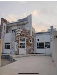 للبيع او المراوس  دار مساحه 200م  موقع مميز علىً الحديقه قريب من البوا...